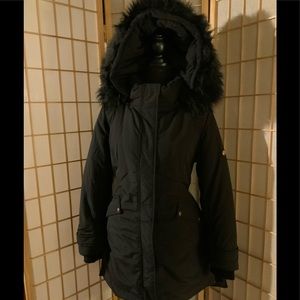Jessica Simpson - BLACK Parka with a drawstring in back, 2 side slit zippers.SzM